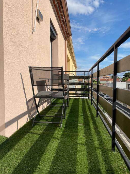 Appartement 2 Chambres +Parking Narbonne Buitenkant foto