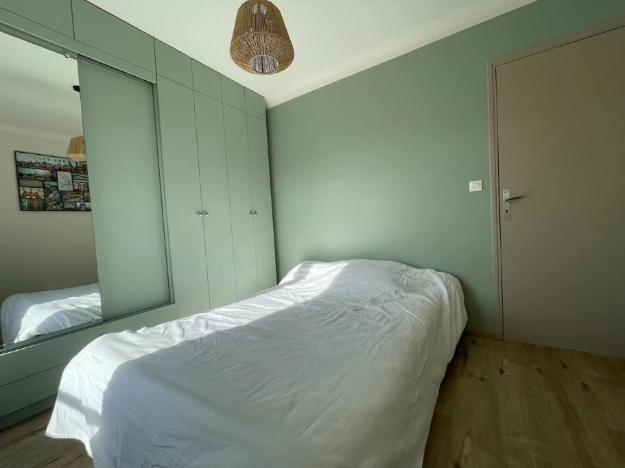 Appartement 2 Chambres +Parking Narbonne Buitenkant foto